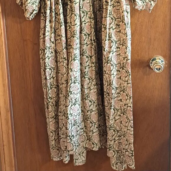 BUNDLE OF TWO M/L Block Print Indian Dresses, Bohemian, flowy and cool, pink/tan - Picture 2 of 10